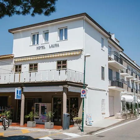 Hotel Laura-3